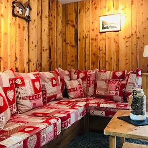 Appartement Charmant T2 Au Centre Du Queyras!, Château-Ville-Vieille